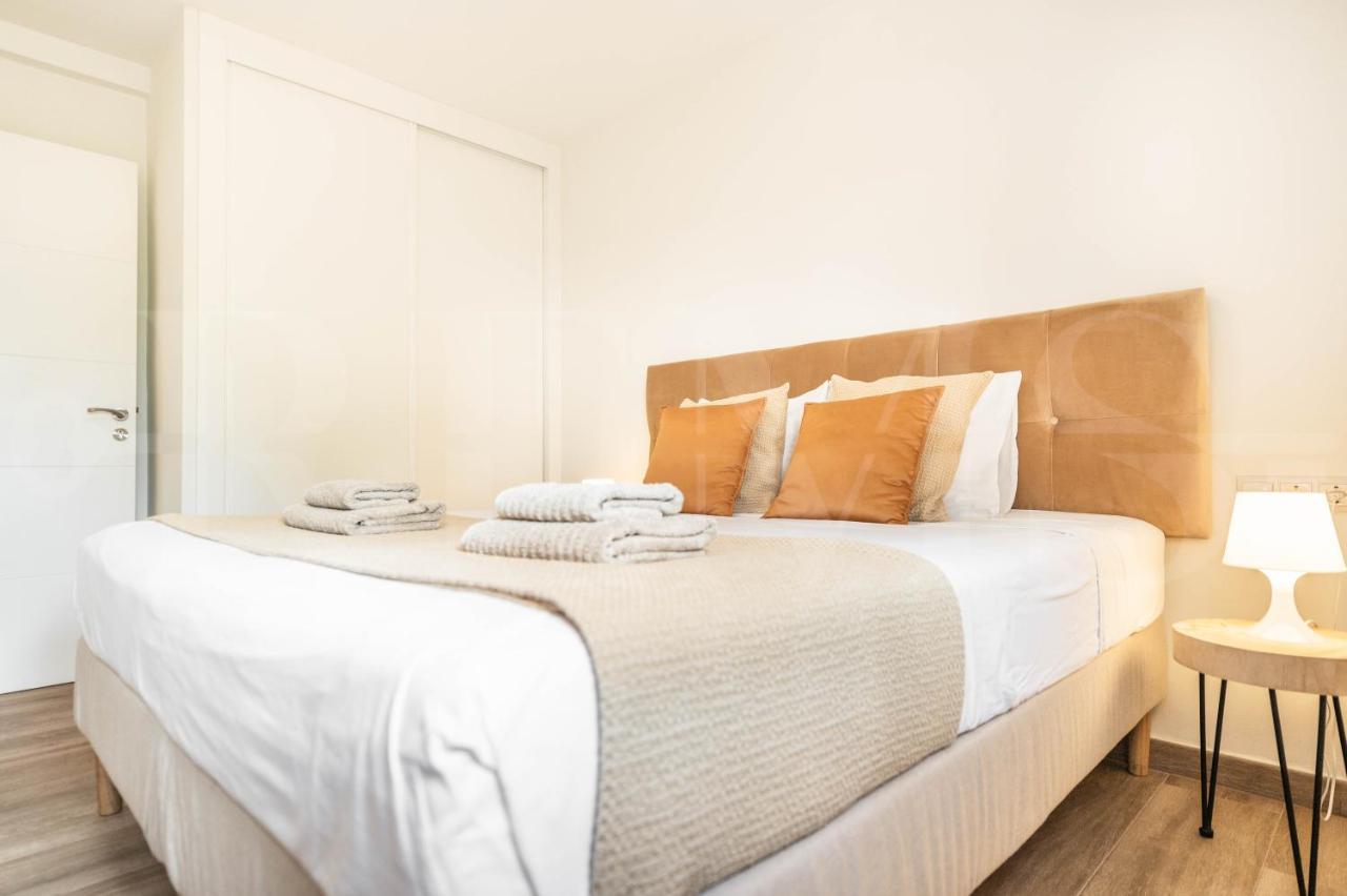 Spacious Apartment Next To Plaza De La Merced By Rems Málaga Buitenkant foto
