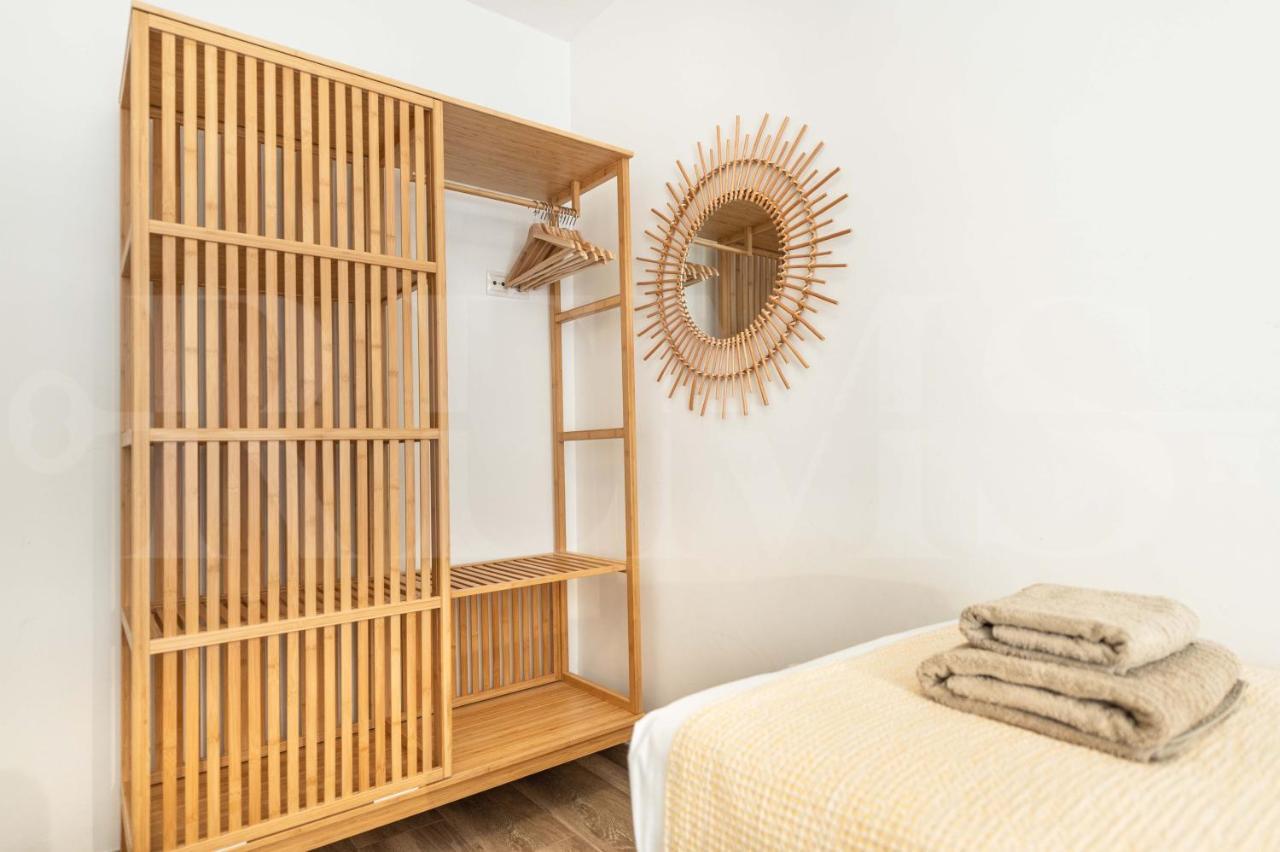 Spacious Apartment Next To Plaza De La Merced By Rems Málaga Buitenkant foto