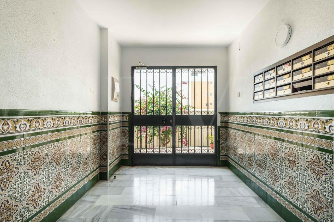 Spacious Apartment Next To Plaza De La Merced By Rems Málaga Buitenkant foto