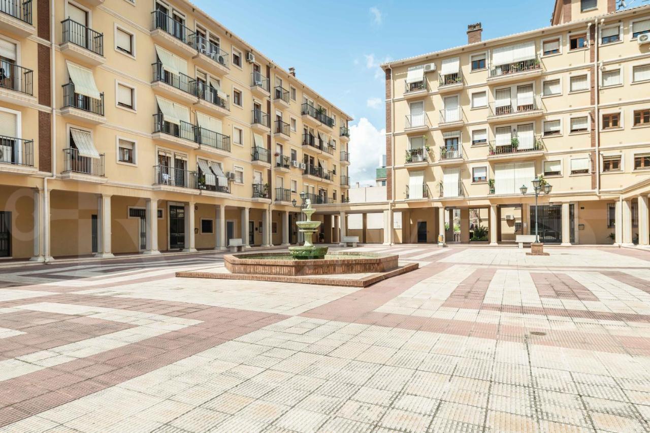 Spacious Apartment Next To Plaza De La Merced By Rems Málaga Buitenkant foto